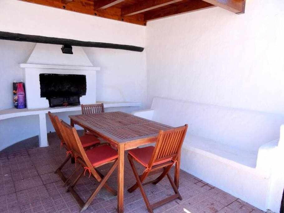 Casa Descanso Con Jacuzzi En Hébergement de vacances *